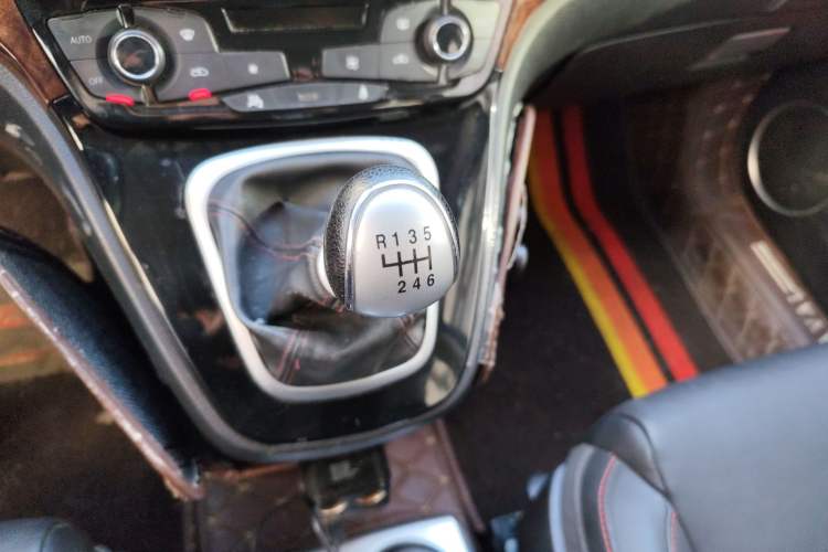 Used Haval H6 2014 Sport Version 1.5T Manual Two-Wheel Drive Elite Edition