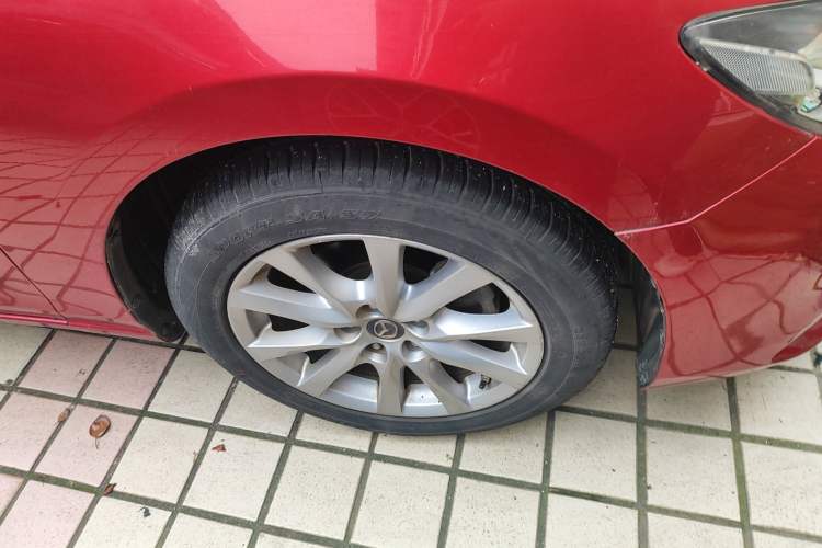 Used Mazda Atenza 2015 2.0L Blue Sky Luxury Edition Right Front Wheel Hub