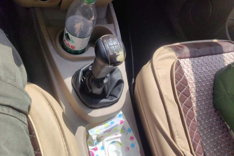 Used Wuling Hongguang 2010 1.4L Standard Version Gear Lever