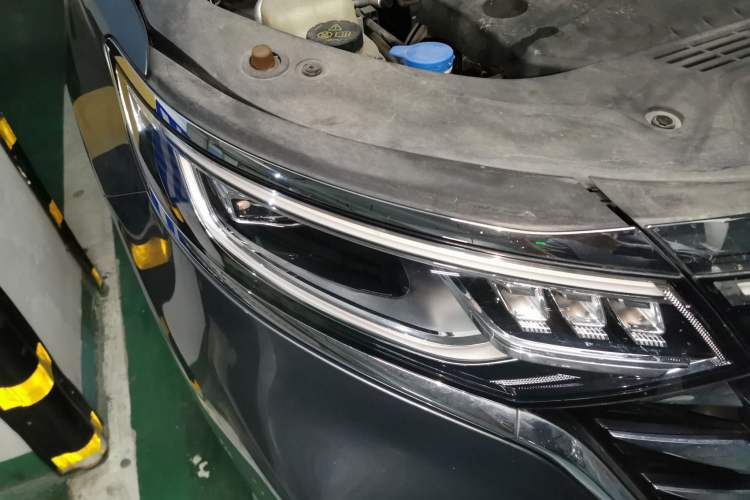 Used Roewe iMAX8 2023 400TGI Comfort Edition Right Front Headlight