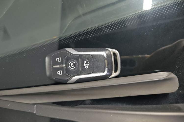 Used Ford Taurus 2016 EcoBoost 180 Luxury Model