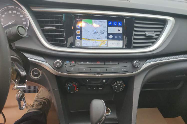 Used Buick GT 2021 Revised Version Flagship 1.5L Automatic Elite Edition Audio And AC Panel