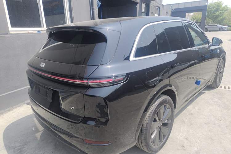 Used Li Auto L7 2025 Max Smart Refresh Edition Rear Right 45 Deg