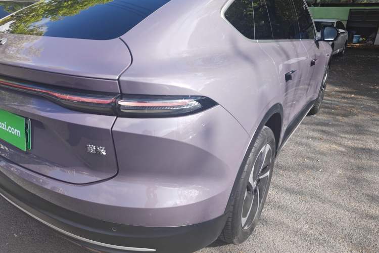 Used Nio EC6 2024 75 kWh