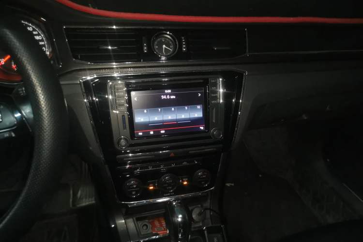 Used Volkswagen Passat 2016 330TSI DSG Prestige Edition
