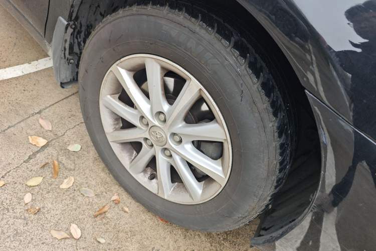 Used Toyota Camry 2011 200G Classic Anniversary Edition Right Front Wheel Hub