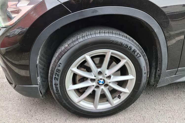 Used BMW X1 2016 sDrive18Li Fashion Model Left Front Wheel Hub