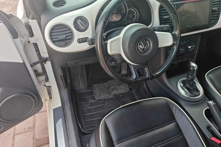 Used Volkswagen Beetle 2013 1.2TSI Fashion Edition Steering Wheel