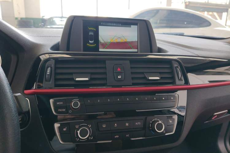 Used BMW 2 Series 2018 220i Convertible Coupe Sports Design Package
