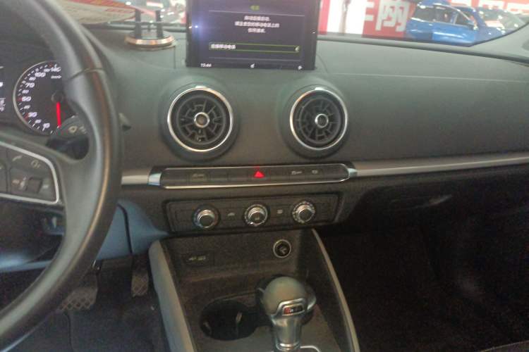 Used Audi A3 2018 30th Anniversary Edition Sportback 35 TFSI Ambition Model
