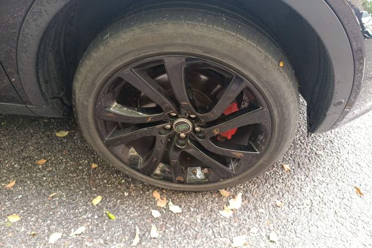 Used Land Rover Discovery Sport 2019 240 PS SE Dynamic Version China V Standard Right Front Wheel Hub