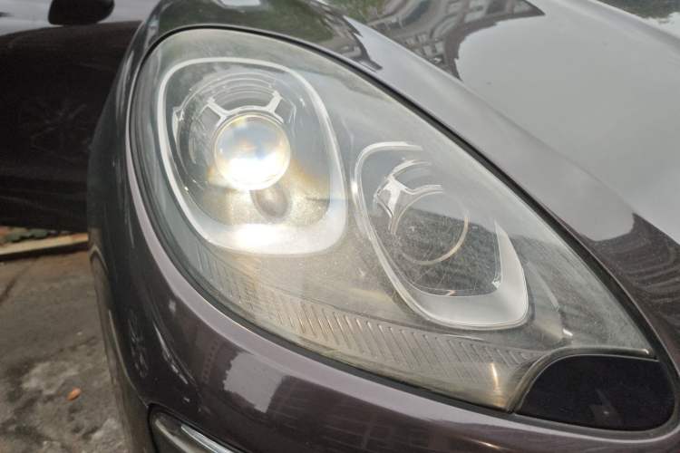 Used Porsche Macan 2016 Macan 2.0T Right Front Headlight