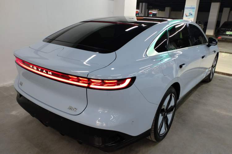 Used VOYAH PASSION 2023 Four-Wheel Drive Long-Range Version