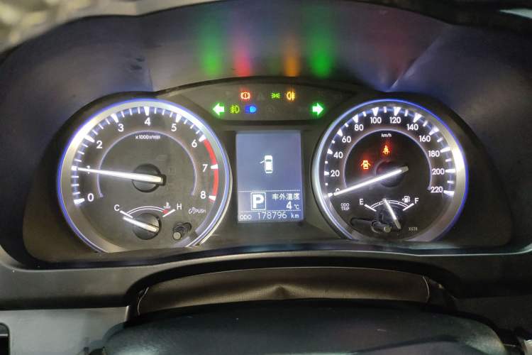 Used Toyota Highlander 2015 2.0T Four-Wheel Drive Luxury Edition 7-Seater