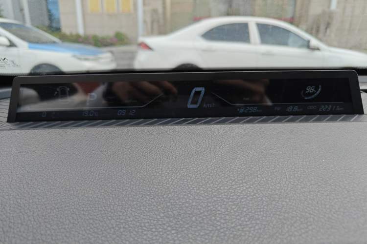 Used NETA V 2022 Chao 300 Lite Lithium Iron Phosphate Instrument Cluster