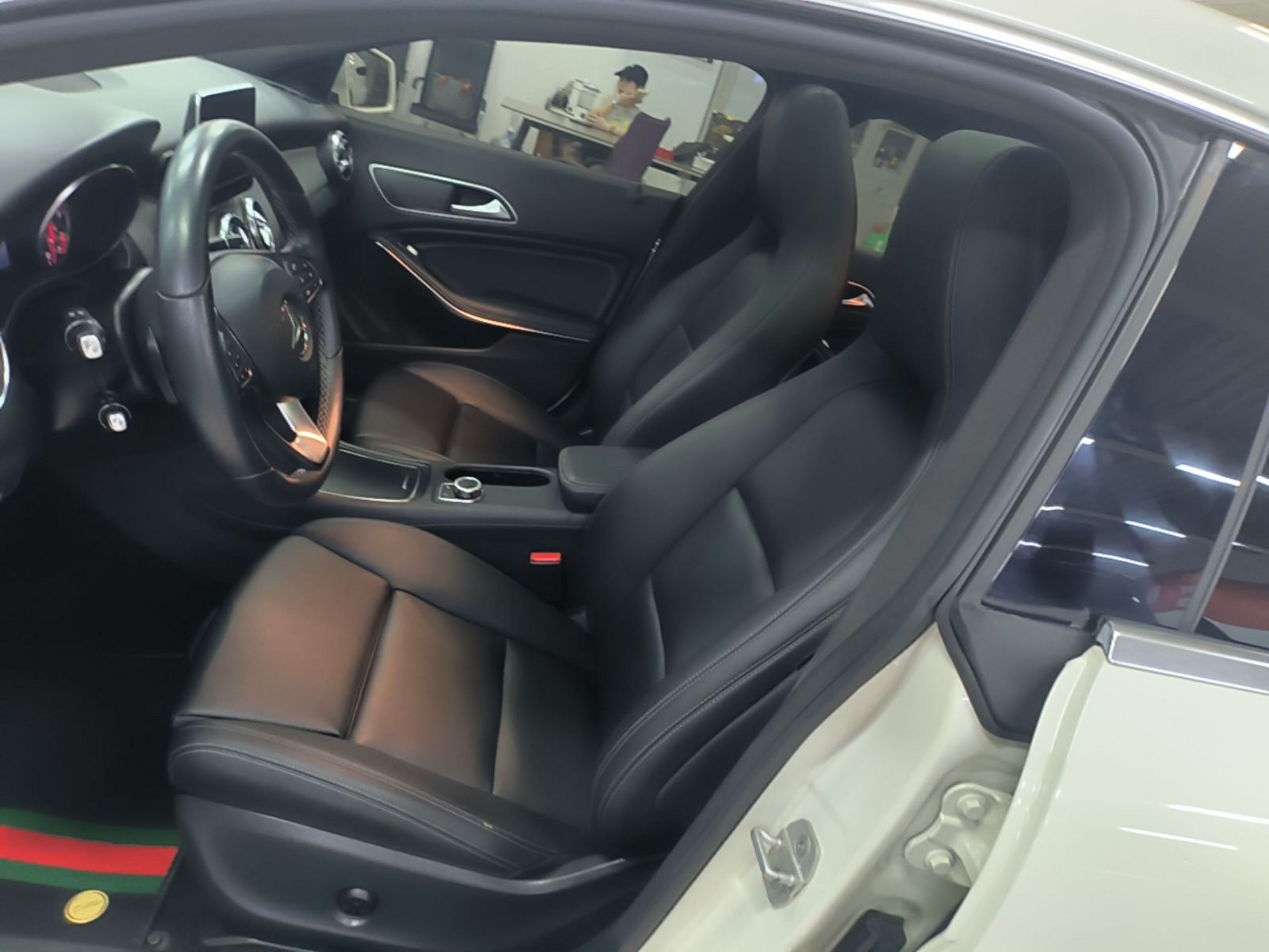 Interior delantero