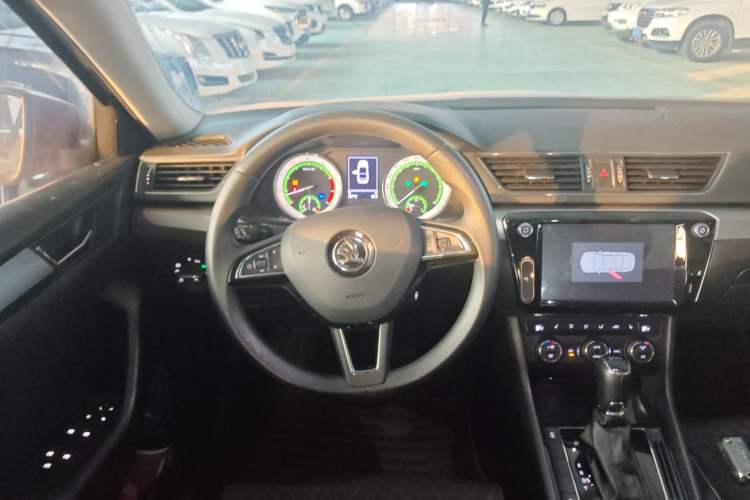 Used Skoda Superb 2018 TSI330 DSG Comfort Edition China V Standard