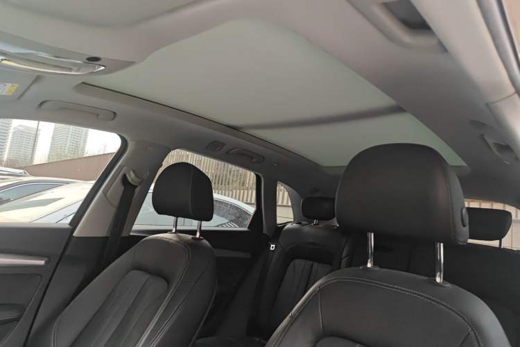 Used Audi Q5L 2020 45 TFSI Prestige Fashion Model
