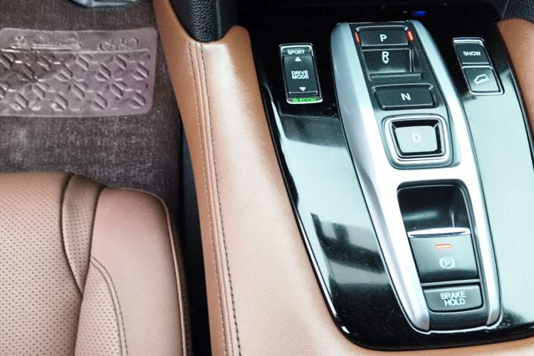 Used Honda UR-V 2020 370TURBO Two-Wheel Drive Luxury Edition