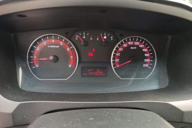 Used SsangYong Actyon 2014 2.3L Two-Wheel Drive Manual Transmission Entry-Level Gasoline Version