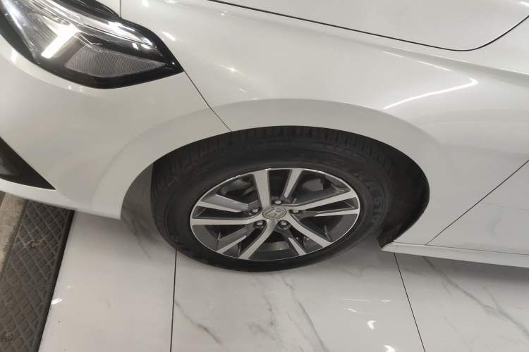 Used Honda Civic 2023 240TURBO CVT Dynamic Edition Left Front Wheel Hub