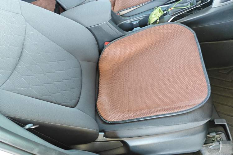 Used Toyota Corolla Cross 2023 2.0L Pioneer Edition
