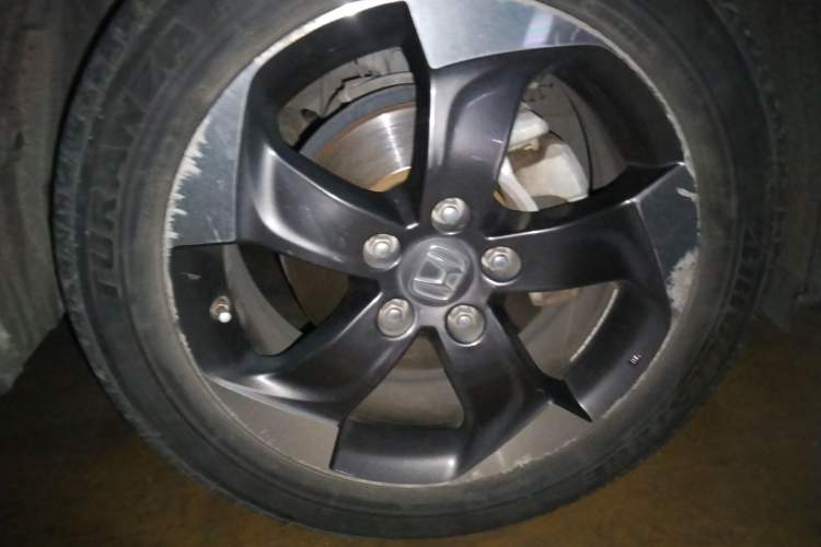 Used Honda Vezel 2017 1.8L CVT Front-Wheel Drive Pioneer Edition Right Front Wheel Hub