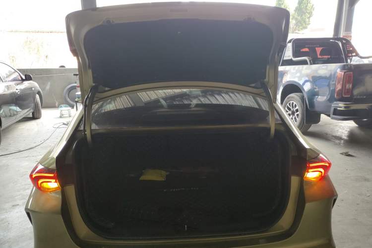 Used GAC Trumpchi EMPOW 2021 270T DCT J15 Version