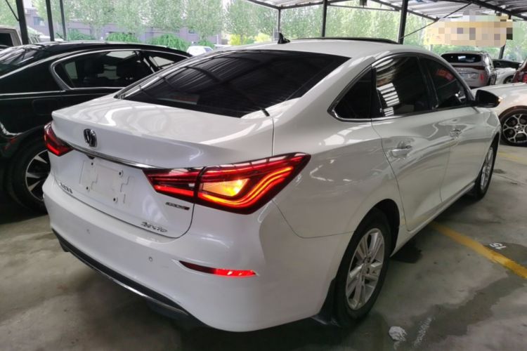 Used CHANGAN Eado 2019 High-Energy Edition 1.6L GDI Automatic Pioneer Model China VI Standard
