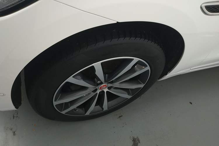 Used Jaguar F-PACE 2021 250 PS R-Dynamic S