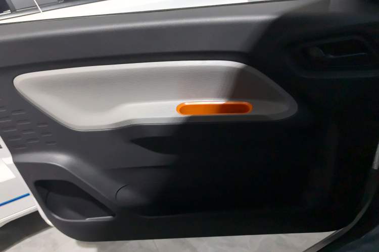 Used Wuling Hongguang MINIEV 2020 Enjoy Edition Lithium-Ion Battery