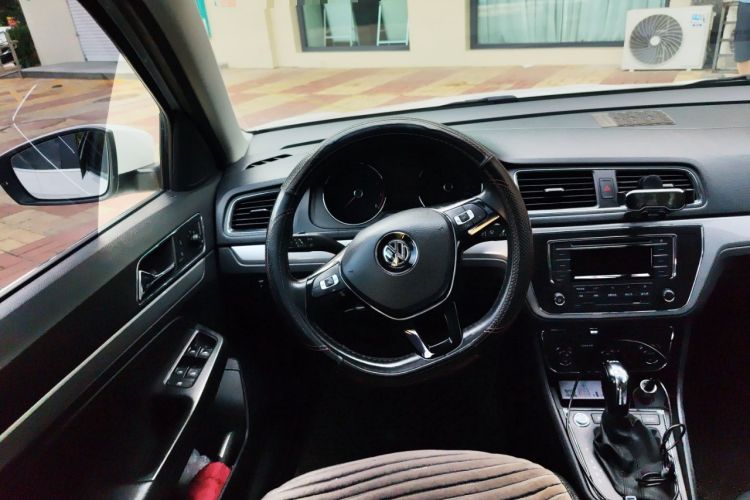 Used Volkswagen Gran Lavida 2017 180TSI DSG Comfort Edition
