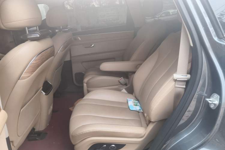 Used Hima AITO M7 2022 1.5T Four-Wheel Drive Luxury Edition
