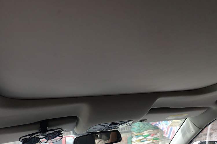 Used GAC Trumpchi GS8 2017 320T Two-Wheel Drive Luxury Smart Connectivity Version (7 Seats)