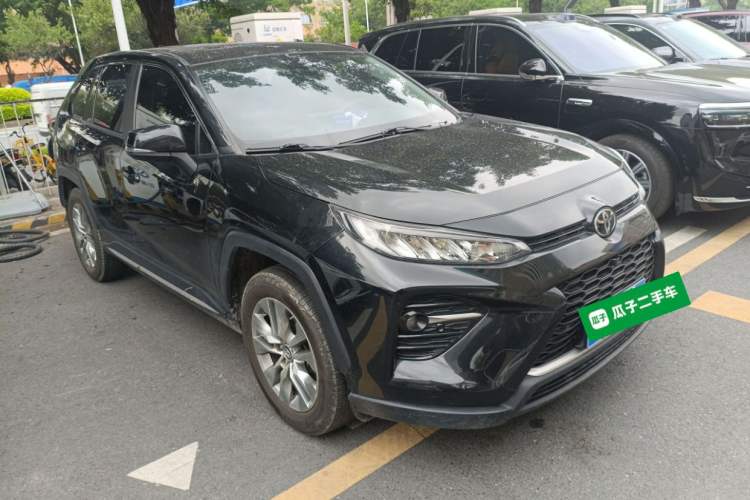 Used Toyota Wildlander 2022 2.0L CVT Two-Wheel Drive Luxury PLUS Edition
