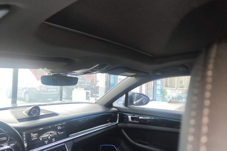 Used Porsche Panamera 2017 Panamera 4 Executive Long Wheelbase 3.0T