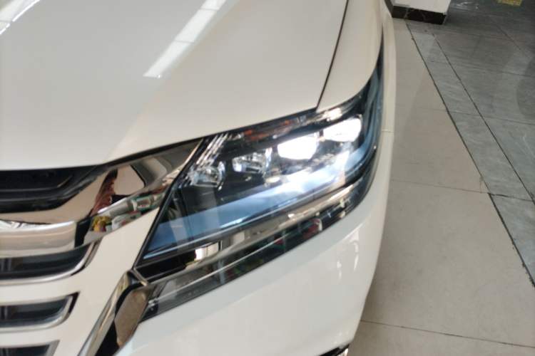 Used Honda Elysion 2019 2.0L Hybrid Luxury Edition
