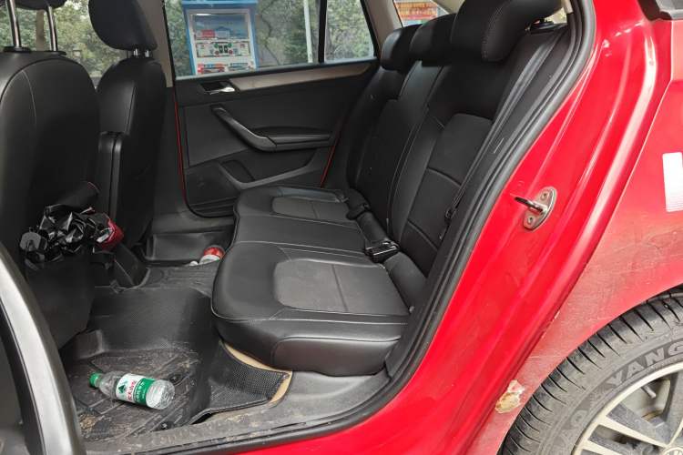 Used Skoda Rapid Spaceback 2014 1.6L Manual Enjoyment Edition