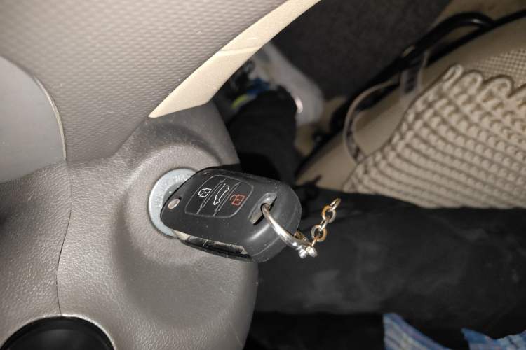 Used Hyundai Verna (older generation) 2010 Sedan 1.4L Manual Comfort GS
