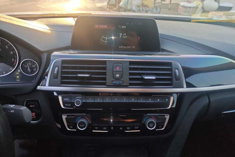 Used BMW 3 Series 2018 320Li Fashion Model