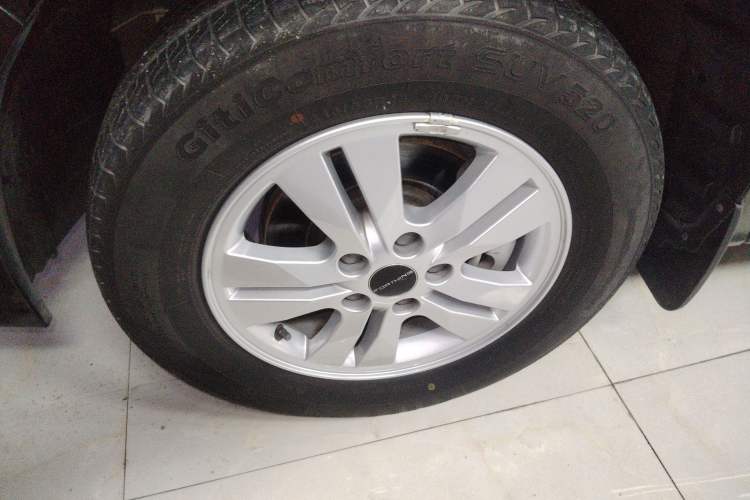 Used FORTHING M7 2021 1.8T Manual Luxury Model Exterior 4