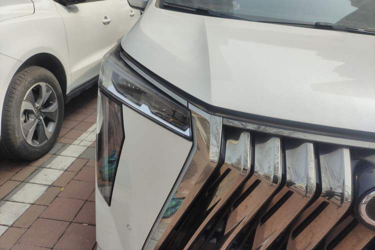 Used GAC Trumpchi M8 2023 Zongshi Series 400T Ultimate Edition Right Front Headlight