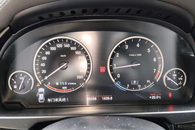 Used BMW X6 2017 xDrive28i
