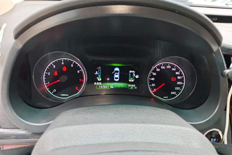 Used BYD Surui 2015 1.5L Manual Luxury Model
