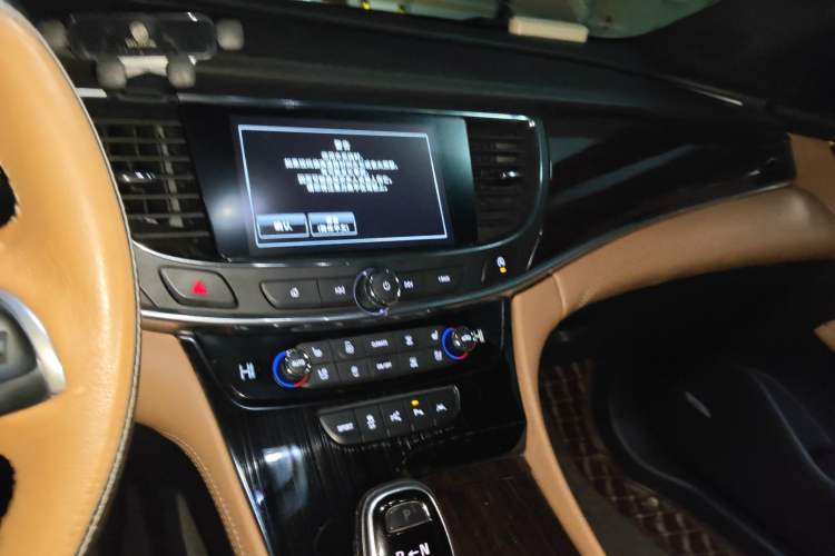 Used Buick LaCrosse 2016 28T Luxury Version