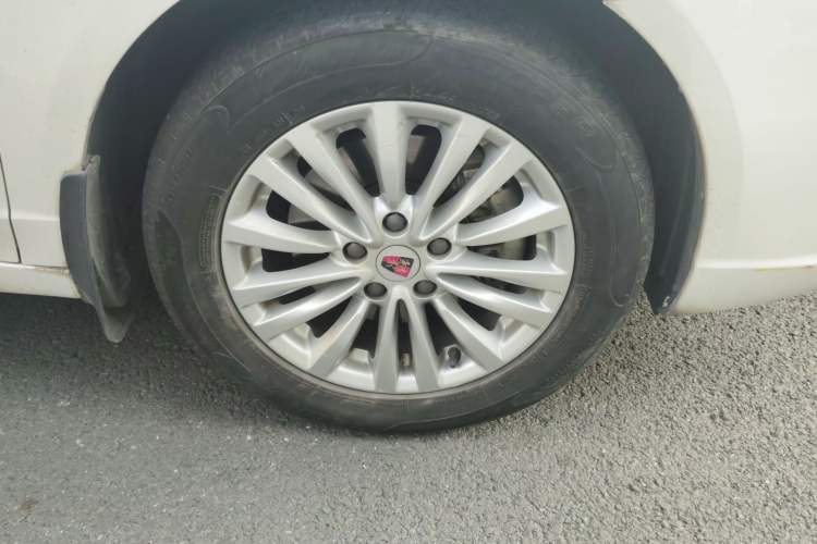 Used Roewe Ei5 2018 Internet Flagship Edition Right Front Wheel Hub