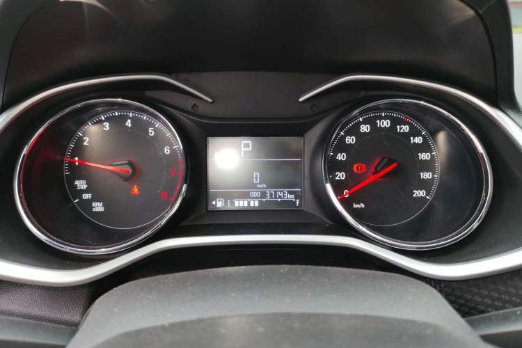 Used Chevrolet Cavalier 2020 325T Automatic Enjoyment Edition Instrument Cluster