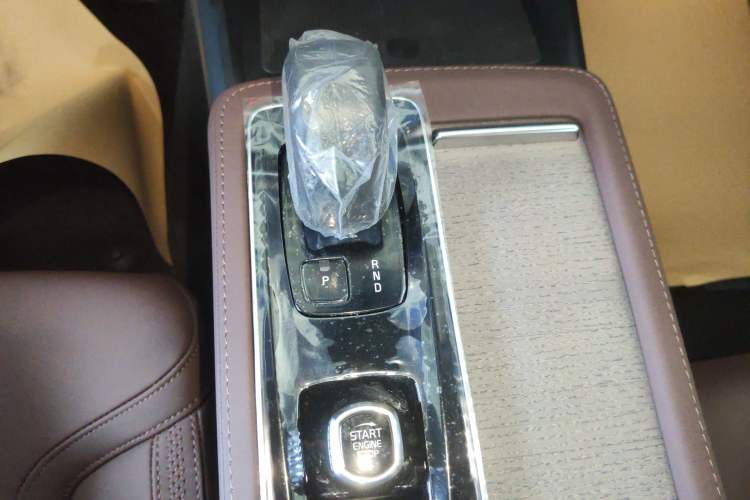 Used Volvo S90 2026 B5 Zhiyi Luxury Edition