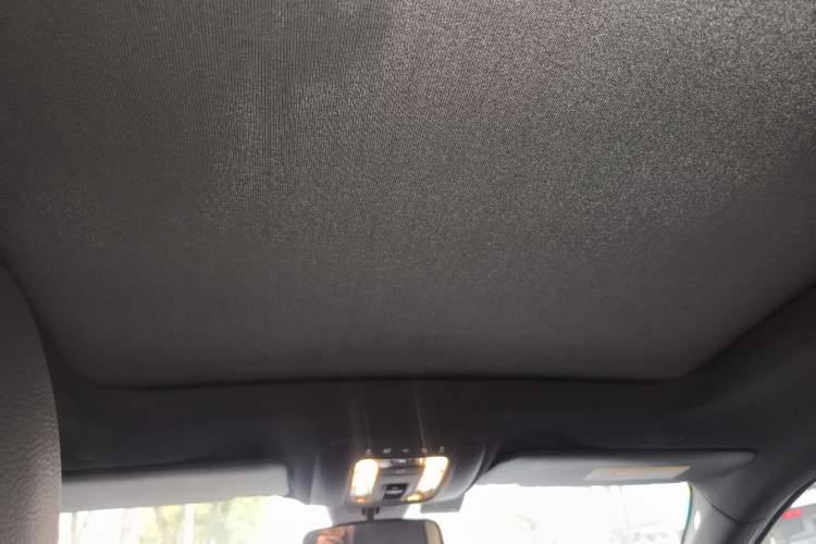 Used Mercedes-Benz A-Class 2021 A 200 L Sport Sedan Fashion Model
