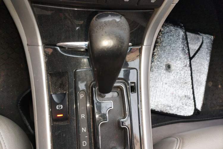 Used Bestune B90 2014 2.0T automatic luxury version